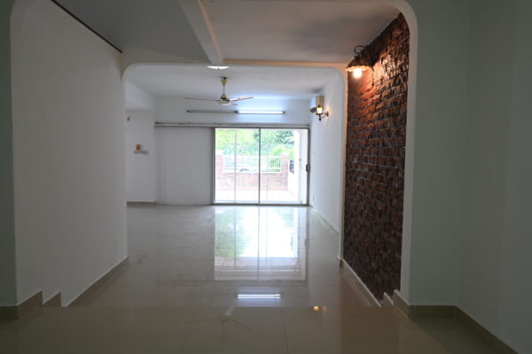 Taman Tun Dr. Ismail, Kuala Lumpur - Image 4