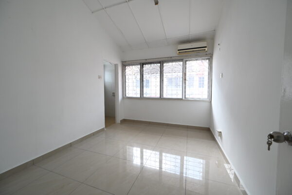 Taman Tun Dr. Ismail, Kuala Lumpur - Image 21