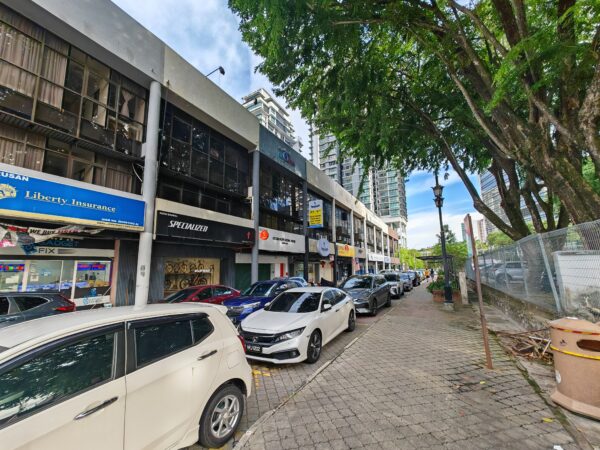 Taman Tun Dr. Ismail, Kuala Lumpur - Image 2