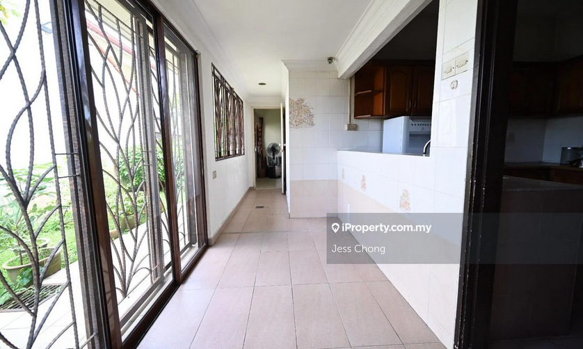 Taman Tun Dr. Ismail, Kuala Lumpur - Image 13