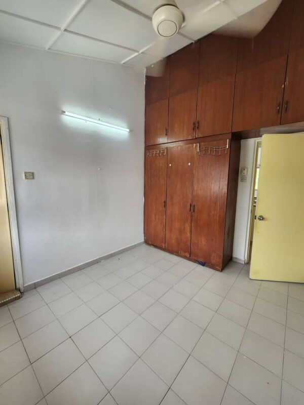 ttdi, Taman Tun Dr Ismail - Image 2