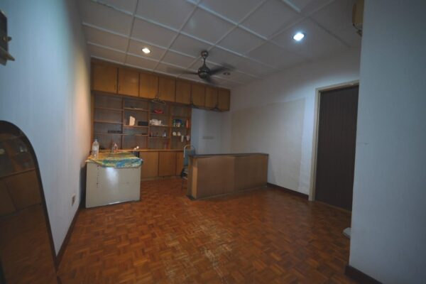 Taman Tun Dr. Ismail, Kuala Lumpur - Image 11