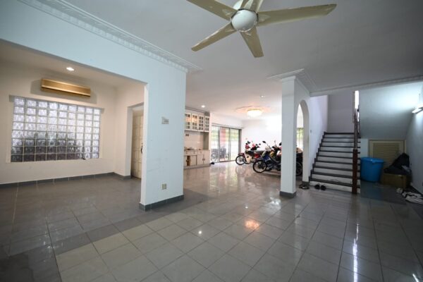 Taman Tun Dr. Ismail, Kuala Lumpur - Image 13
