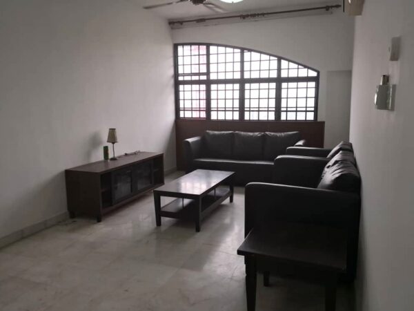 Tiara Faber, Taman Desa - Image 4